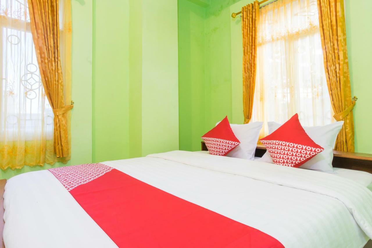 Oyo 1419 Rhona Guest House Syariah Yogyakarta Extérieur photo